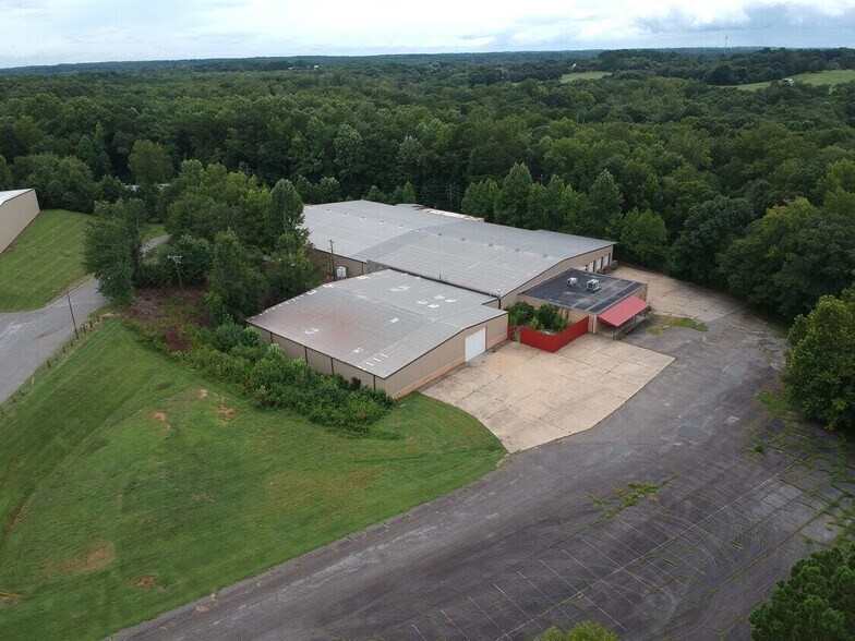 More Photos Of 190 Cochrane Rd, Lincolnton Unknown For Lease