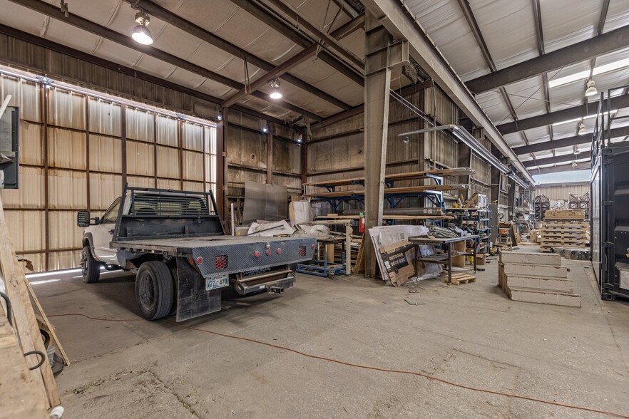 More Photos Of 1827 170th E Ave, Tulsa Industrial For Lease