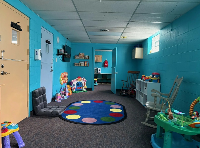 More Photos Of 24200 Meridian Rd, Grosse Ile Township Religious Facility For Sale