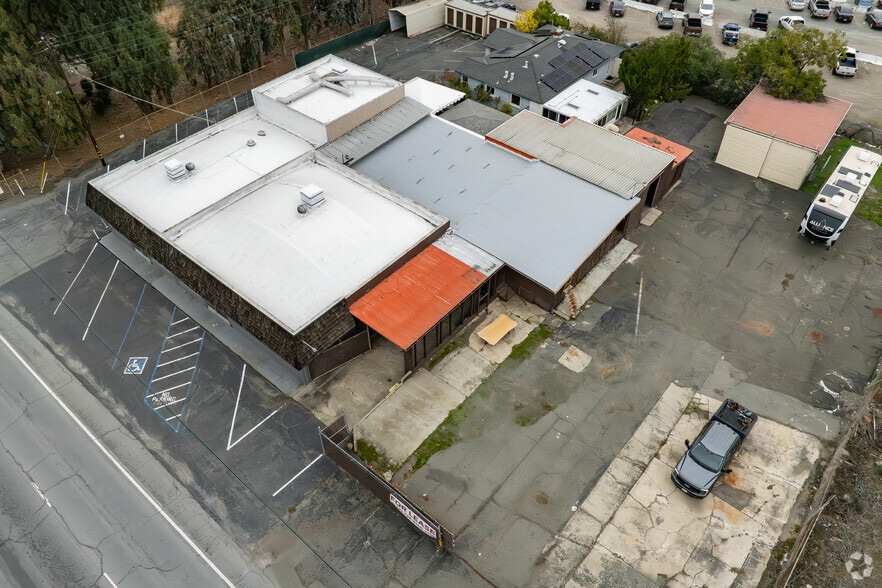 More Photos Of 3503 Pacheco Blvd, Martinez Warehouse For Lease