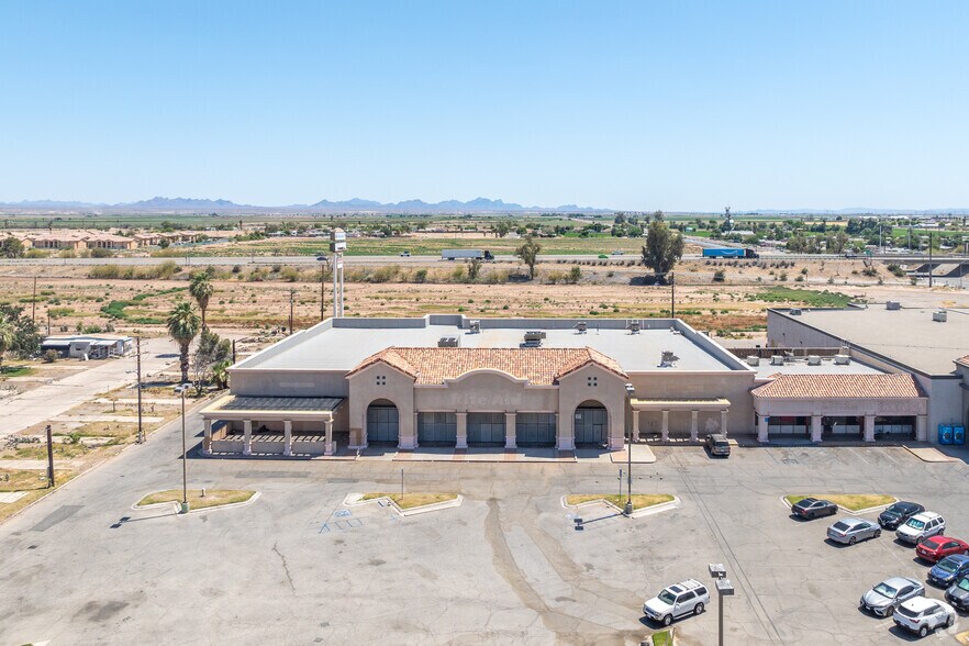 More Photos Of 890 E Hobsonway, Blythe Drugstore For Sale