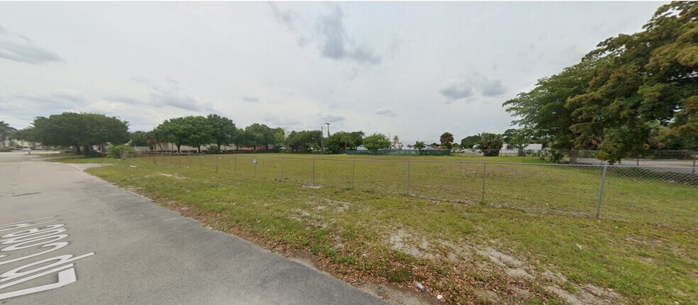 More Photos Of 2085 Zip Code Pl, West Palm Beach Land For Sale