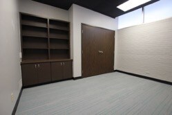 More Photos Of 2043 Empire Central Dr, Dallas Light Manufacturing For Sale