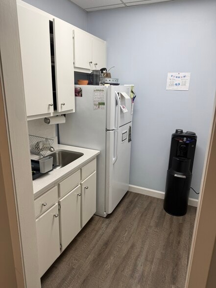 More Photos Of 1934 N Druid Hills Rd NE, Atlanta Office For Sale