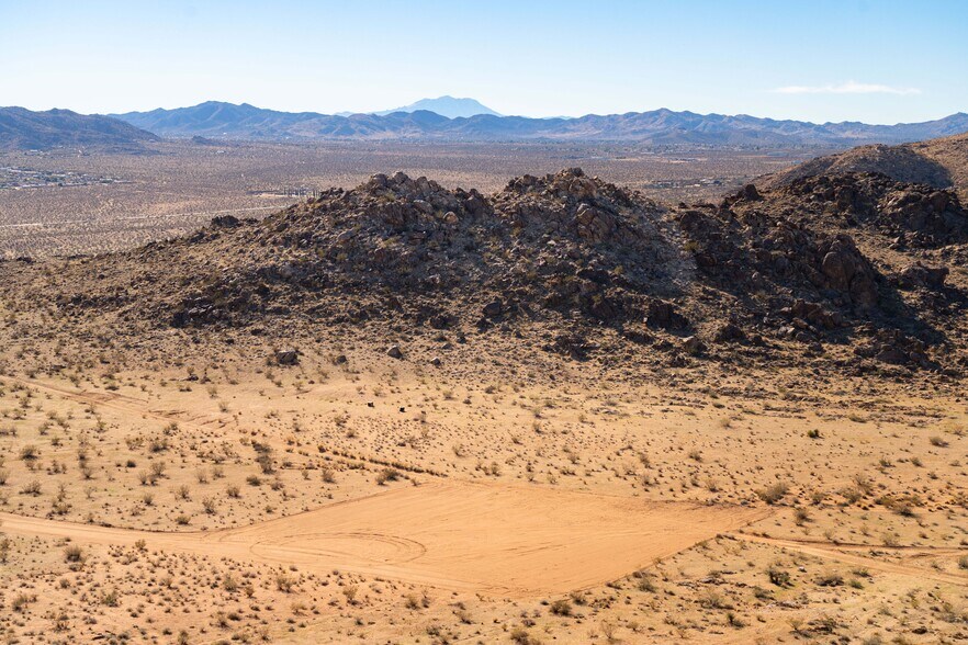 More Photos Of 61271 Calle Los Amigos, Joshua Tree Land For Sale