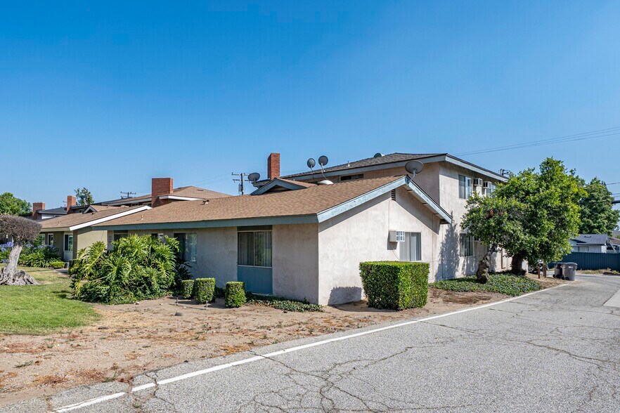 More Photos Of 2524 Price Dr, La Verne Apartments For Sale