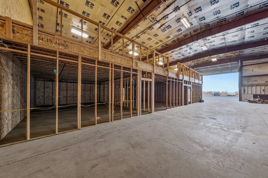 More Photos Of 1385 Antelope Rd, White City Manufacturing For Lease