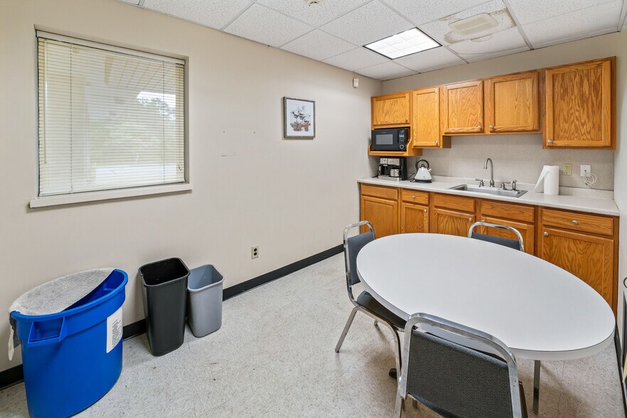More Photos Of 903 Boulevard Route 50, Mays Landing Bank For Sale