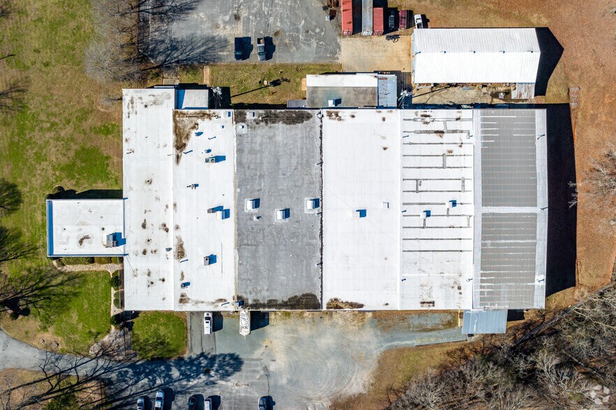 More Photos Of 1101 Curtis St, Monroe Warehouse For Lease