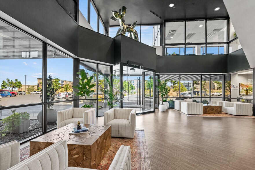 More Photos Of 10542 S Jordan Gtwy, South Jordan Loft Creative Space For Lease