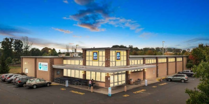 More Photos Of 600-690 N West End Blvd, Quakertown Unknown For Lease