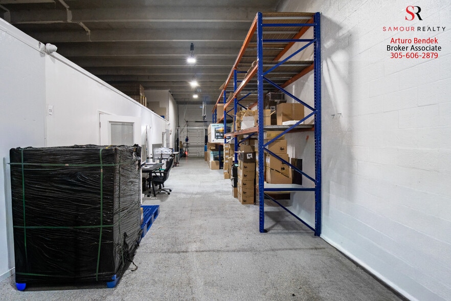 More Photos Of 3337 NW 74th Ave, Miami Warehouse For Sale