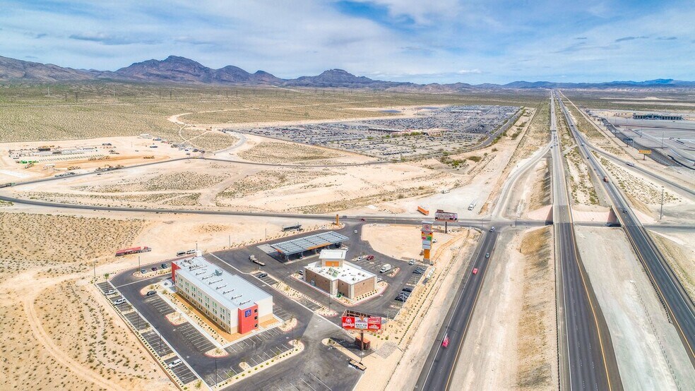 More Photos Of SWC Speedway and I-15 blvd, Las Vegas Land For Lease