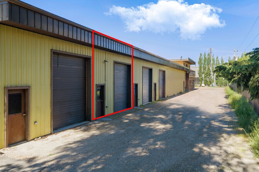 Primary Photo Of 1200 Gregory ln, Jackson Office For Lease