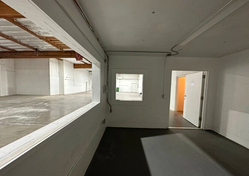 More Photos Of 2800 S Rodeo Gulch Rd, Soquel Warehouse For Lease