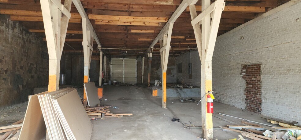 More Photos Of 5262 Bouldercrest Rd, Ellenwood Light Manufacturing For Sale