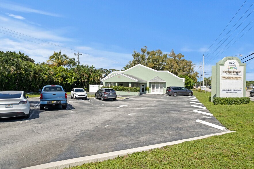 More Photos Of 13455 S Military Trl, Delray Beach Medical For Lease