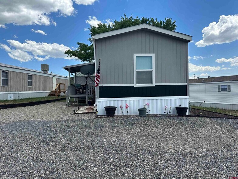 More Photos Of 945 Hwy 92, Crawford Trailer Camper Park For Sale