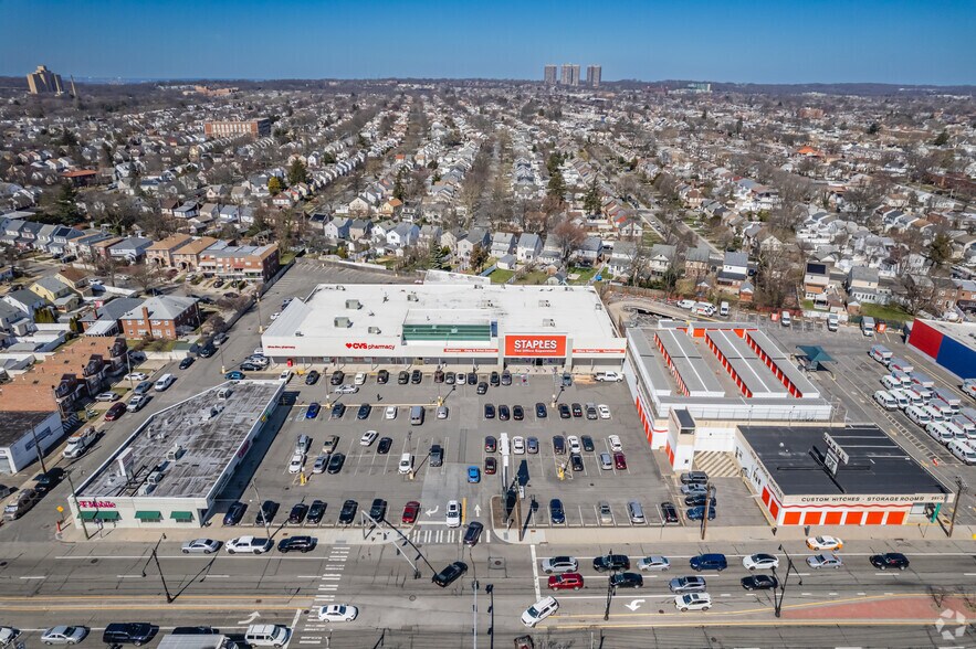 More Photos Of 251-21 Jamaica Ave, Bellerose General Retail For Lease