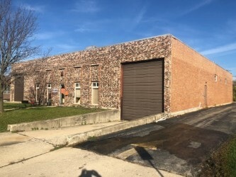 Primary Photo Of 1706 Armitage Ct, Addison Manufacturing For Lease
