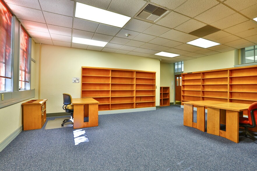 More Photos Of 1 W Campbell Ave, Campbell Office For Lease