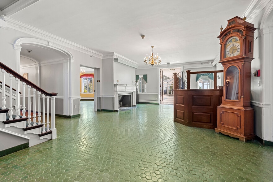 More Photos Of 50 Mansion Dr, Rowley Skilled Nursing Facility For Sale