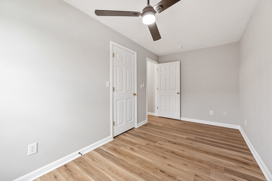 More Photos Of 522 N Main St, Hillsville Office Residential For Sale
