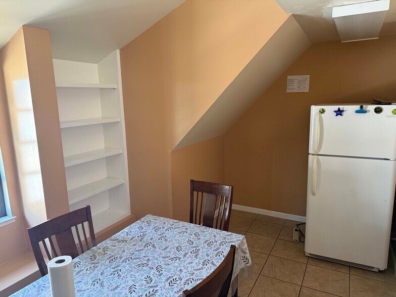 More Photos Of 256 San Jose St, Salinas Medical For Lease