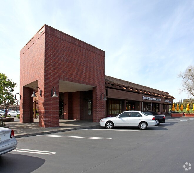 More Photos Of 2095-2180 Golden Centre Ln, Gold River Unknown For Lease