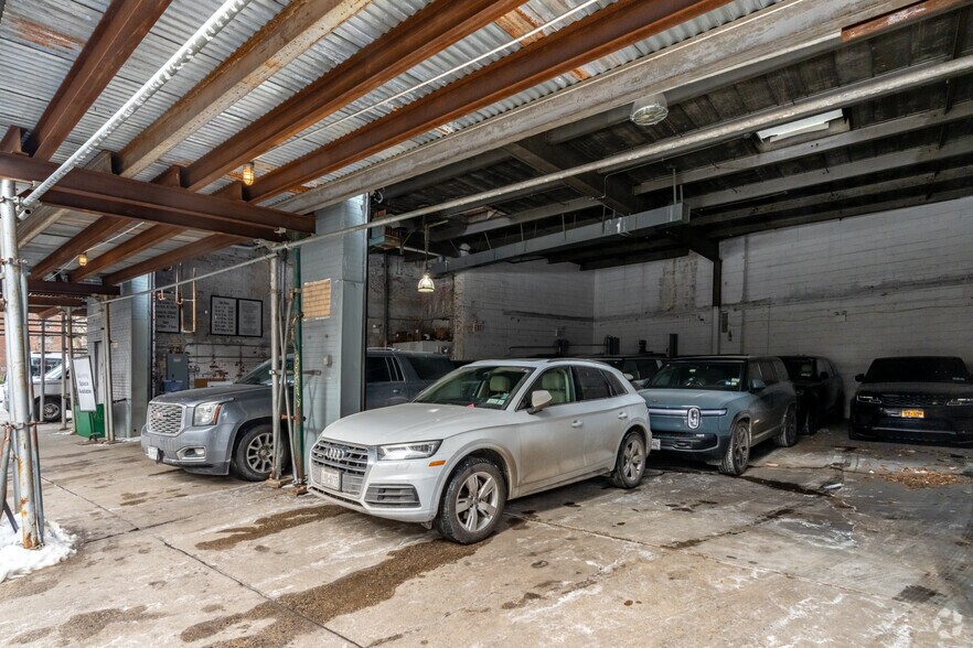 More Photos Of , New York Unknown For Sale