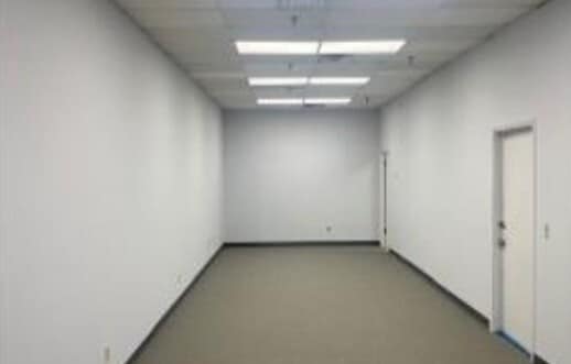 More Photos Of 2300 E Kemper Rd, Sharonville Warehouse For Lease