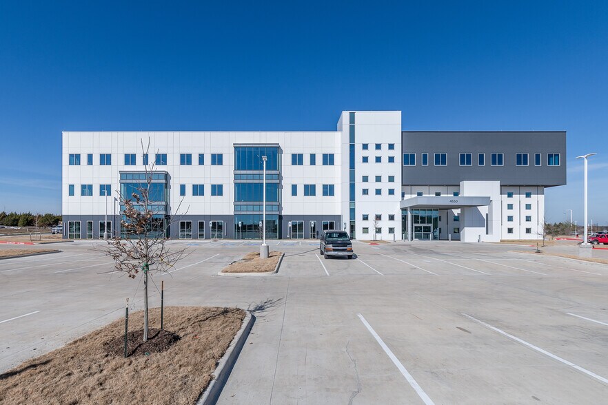 More Photos Of 4650 President George Bush Hwy, Sachse Medical For Lease