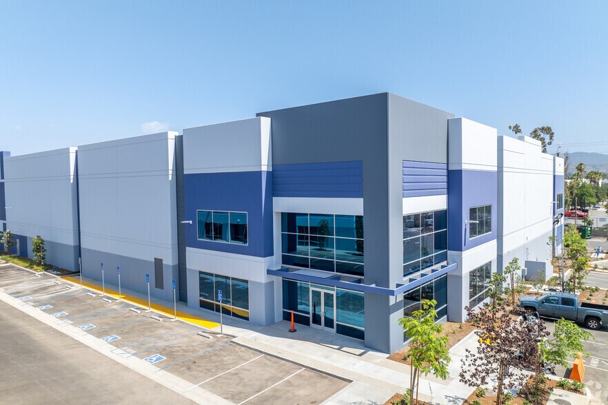 Primary Photo Of 2400 Hook Dr, Simi Valley Industrial For Sale