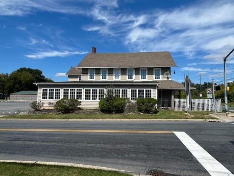 More Photos Of 6751 Ruppsville Rd, Allentown Specialty For Lease