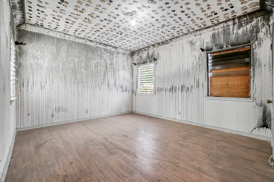 More Photos Of 728 S Genesee Ave, Los Angeles Apartments For Sale