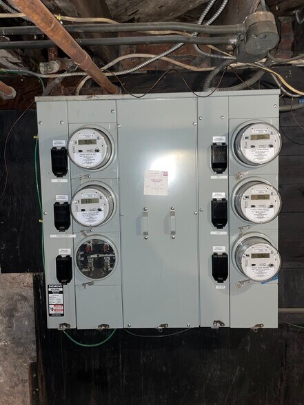 More Photos Of 105-107 Franklin St, Belleville Storefront Retail Residential For Sale