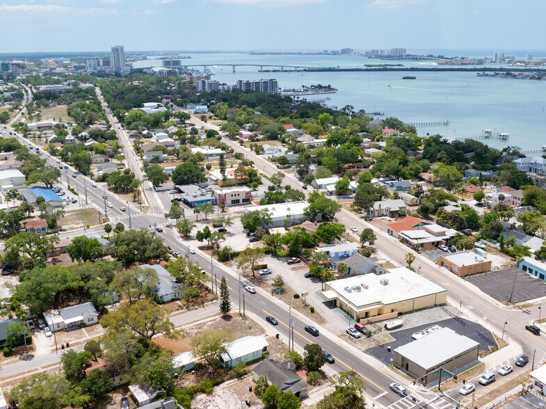 More Photos Of 1610 N Myrtle Ave, Clearwater Office For Sale