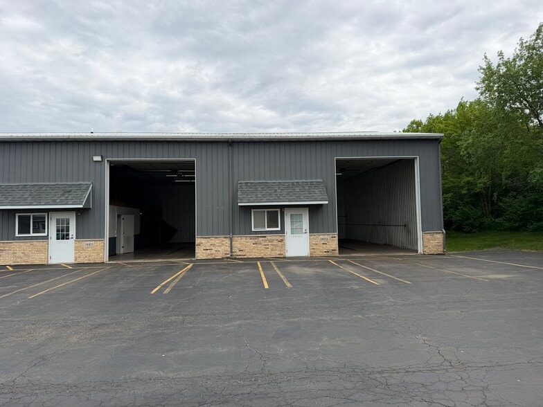 Primary Photo Of 14611 W Edison Dr, New Lenox Warehouse For Lease