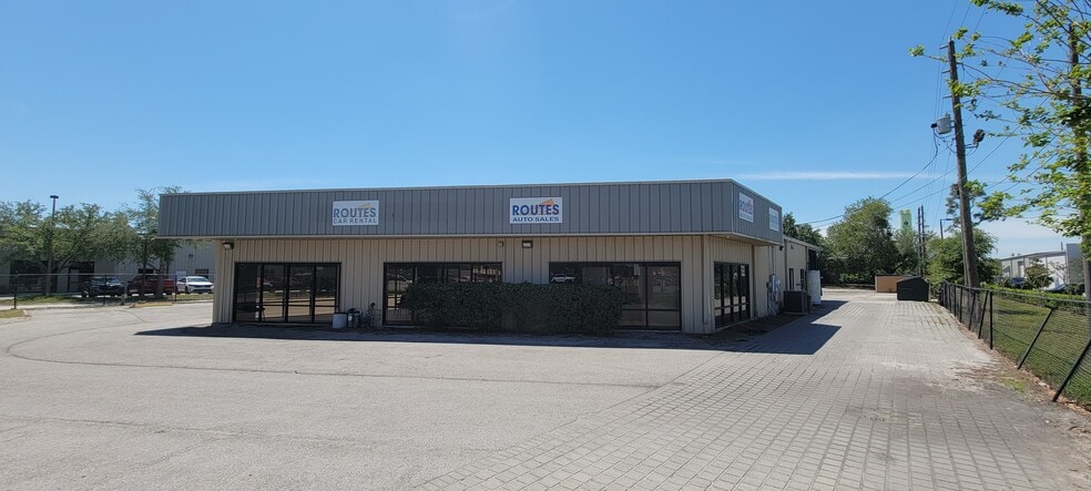 Primary Photo Of 7276 Narcoossee Rd, Orlando General Retail For Sale
