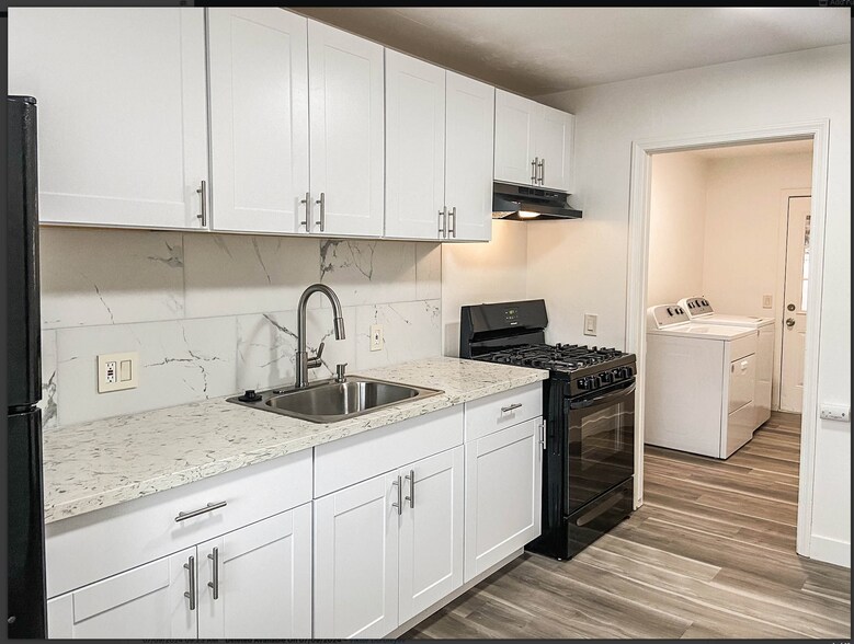 More Photos Of 2372 Albatross Way, Sacramento Apartments For Sale