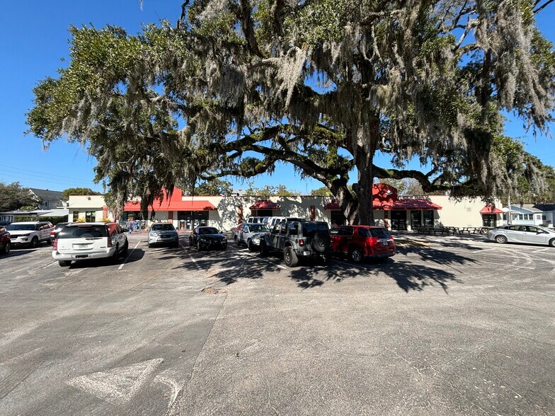 More Photos Of 22 S 8th St, Fernandina Beach Freestanding For Sale