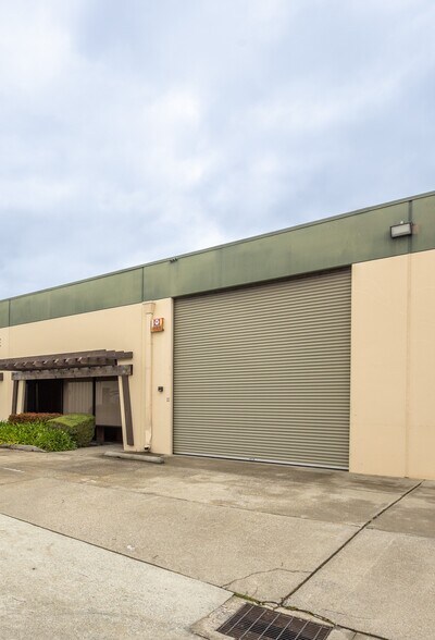 More Photos Of 390 Swift Ave, South San Francisco Warehouse For Sale