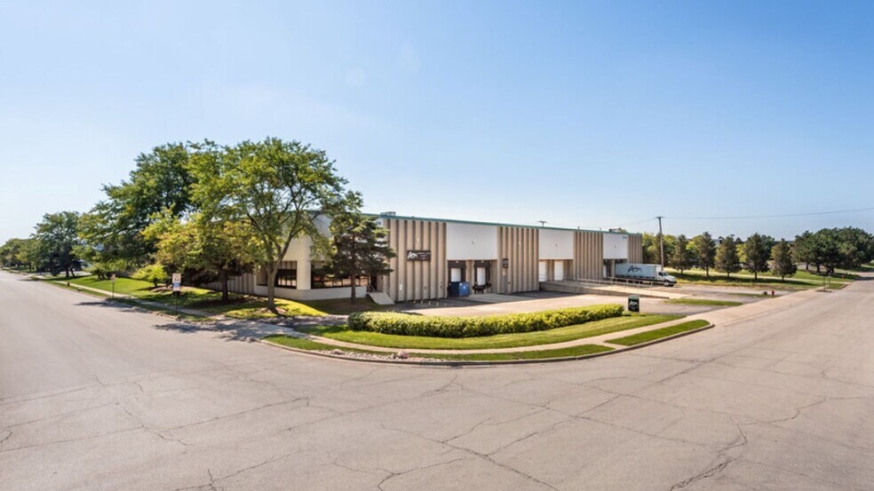 More Photos Of 1301-1401 Mark St, Elk Grove Village Unknown For Lease