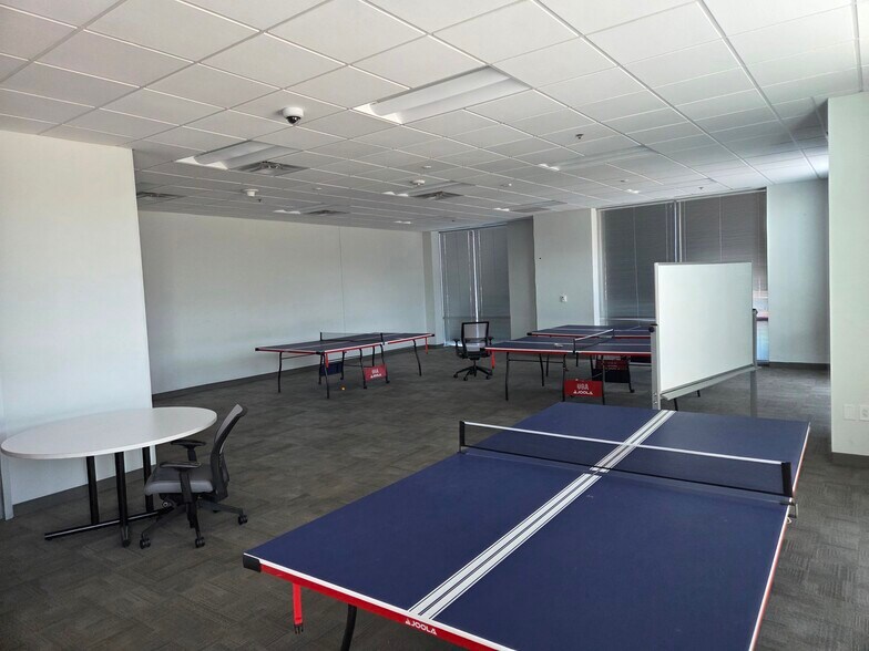 More Photos Of 4609 Regent Blvd, Irving Loft Creative Space For Lease