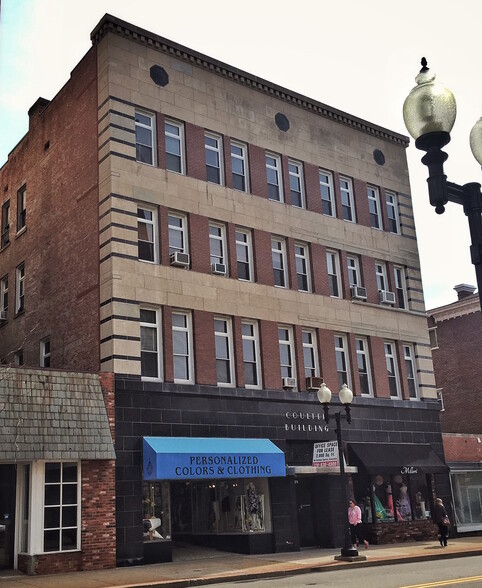 Primary Photo Of 231 S Main St, Greensburg Storefront Retail Office For Lease