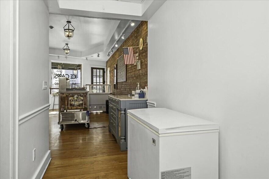 More Photos Of 134 W Main St, Goshen Storefront Retail Residential For Lease