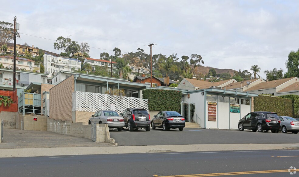 Primary Photo Of 1141-1151 E Main St, Ventura Office For Lease