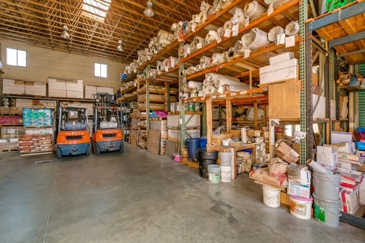 More Photos Of 3285 San Gabriel Blvd, Rosemead Unknown For Lease