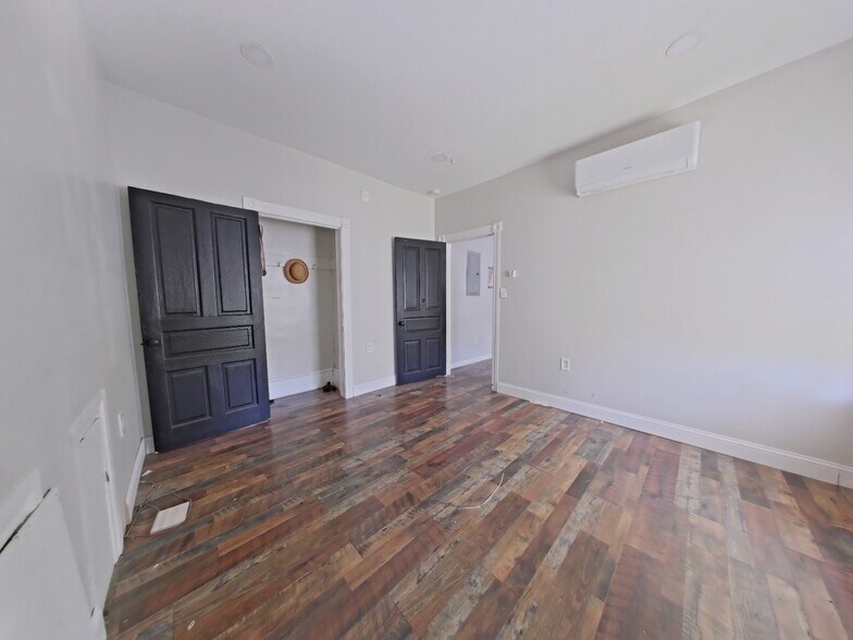 More Photos Of 5331 Wayne Ave, Philadelphia Apartments For Sale