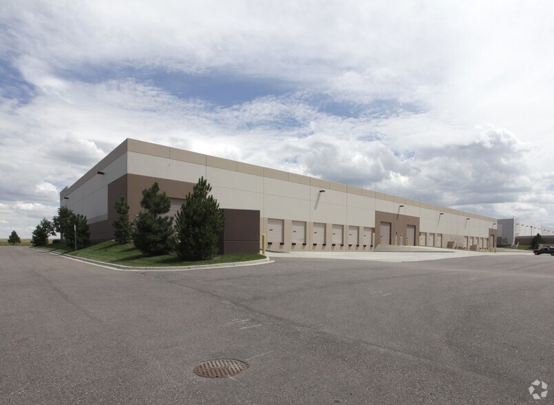 More Photos Of 8532 Concord Center Dr, Englewood Warehouse For Lease